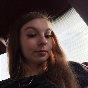 Meet your Posher, Zoe